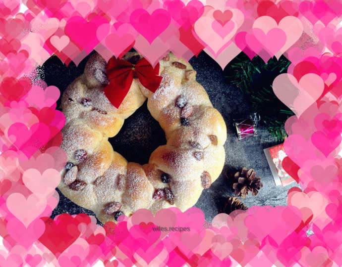 Christmas wreath bread