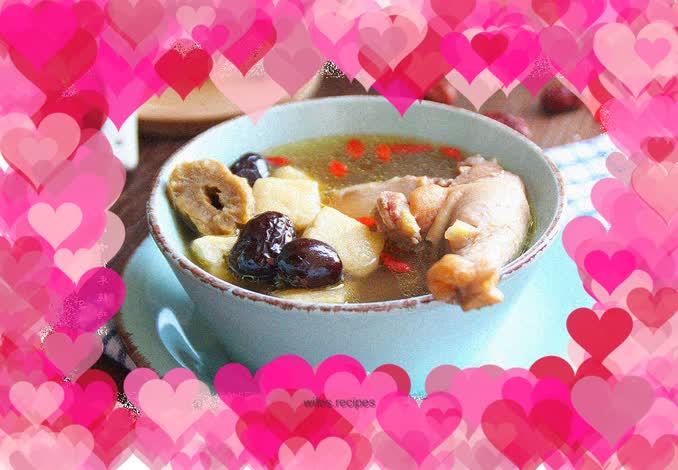 [Maca Red Dates Stewed Chicken Soup]: A therapeutic soup with good luck