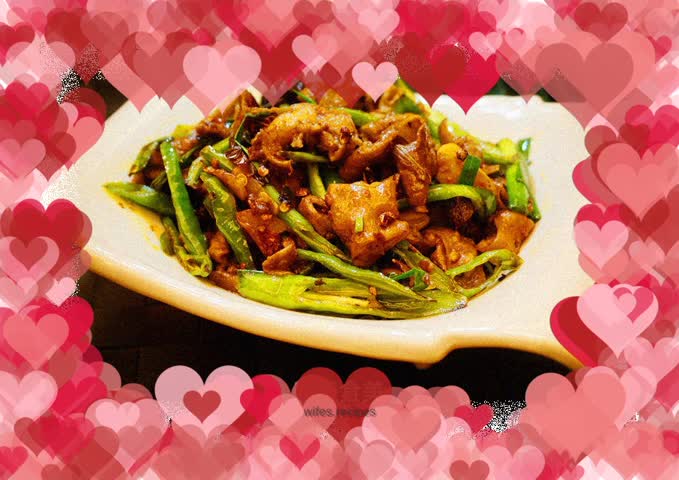 Stir-fried braised pork sausage