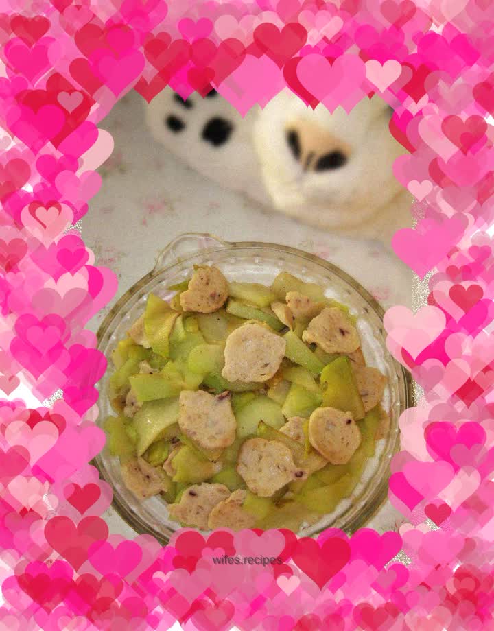 Stir-fried chayote with cuttlefish balls