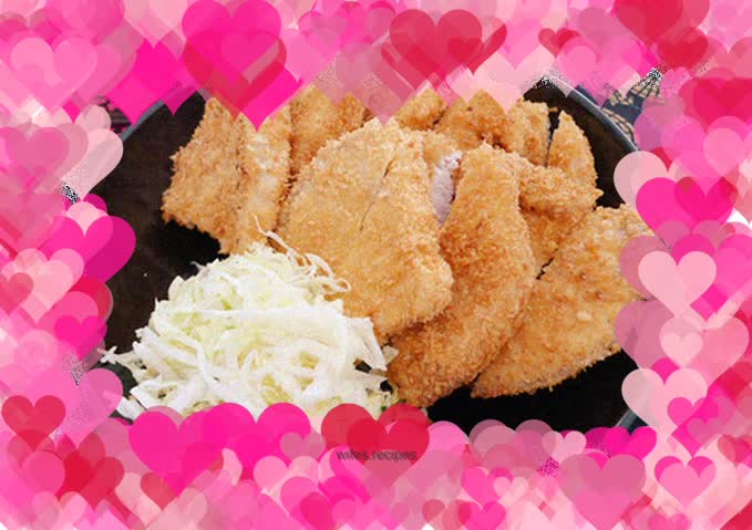 Hot and crispy thick slices of fried pork cutlet