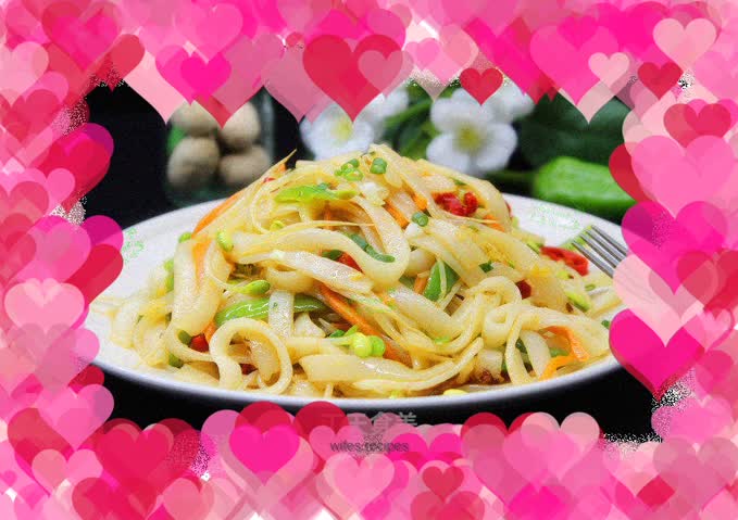 Assorted fried rice noodles