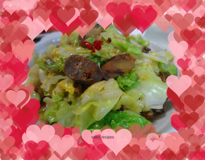 Stir-fried air-dried sausage with cabbage