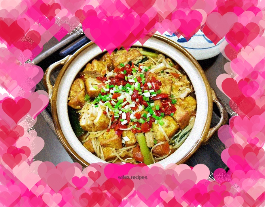 Stewed Tofu with Enoki Mushrooms