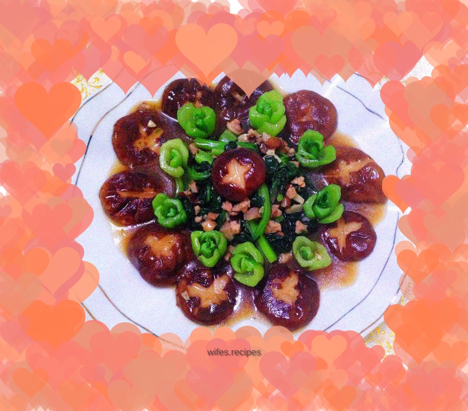 【Grilled Choy Sum with Mushrooms】--A feast of oyster sauce and green roses