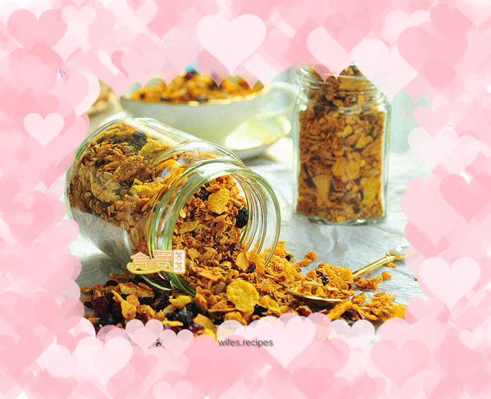 Everyone’s favorite homemade crispy muesli