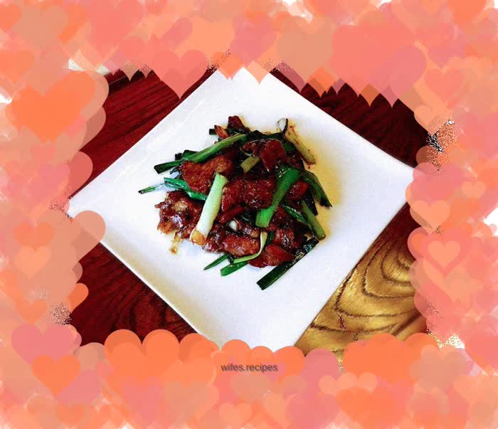 Fried pork with garlic