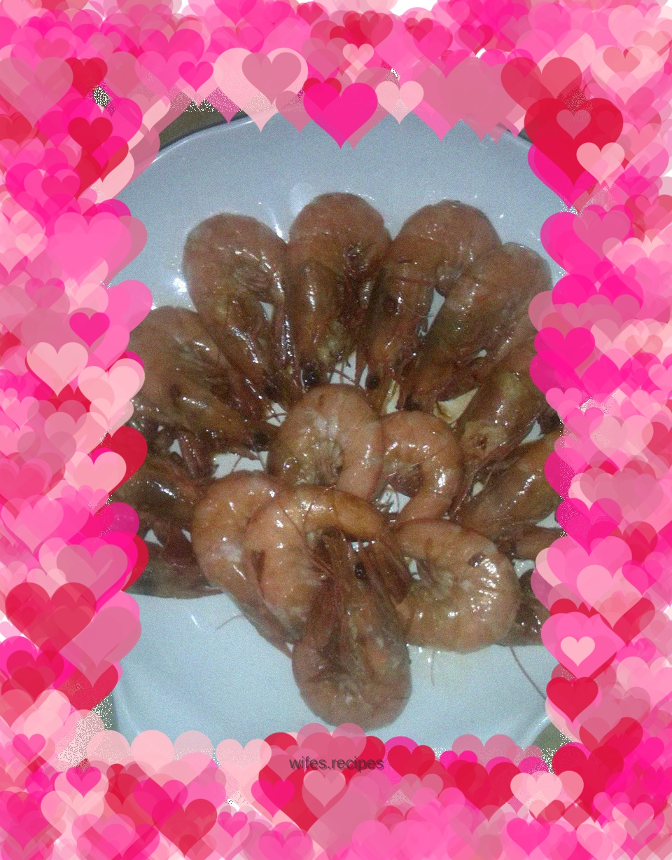 Braised river shrimp