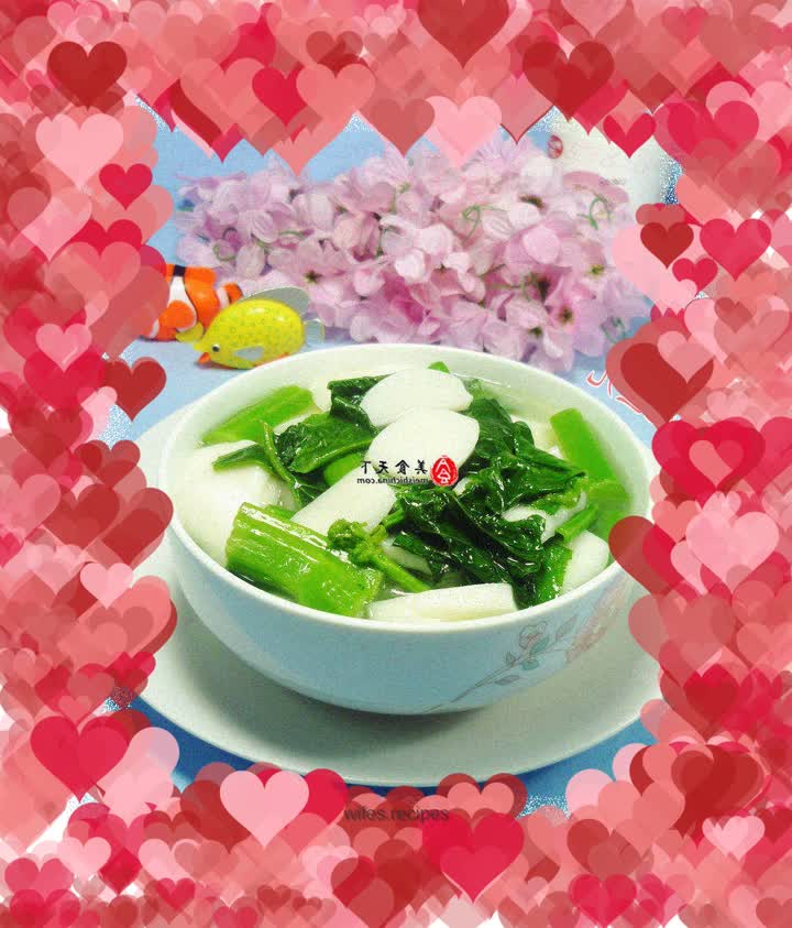 Boiled rice cake with celery core