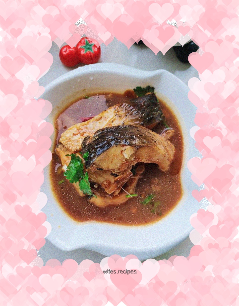 Home-cooked grass carp cubes