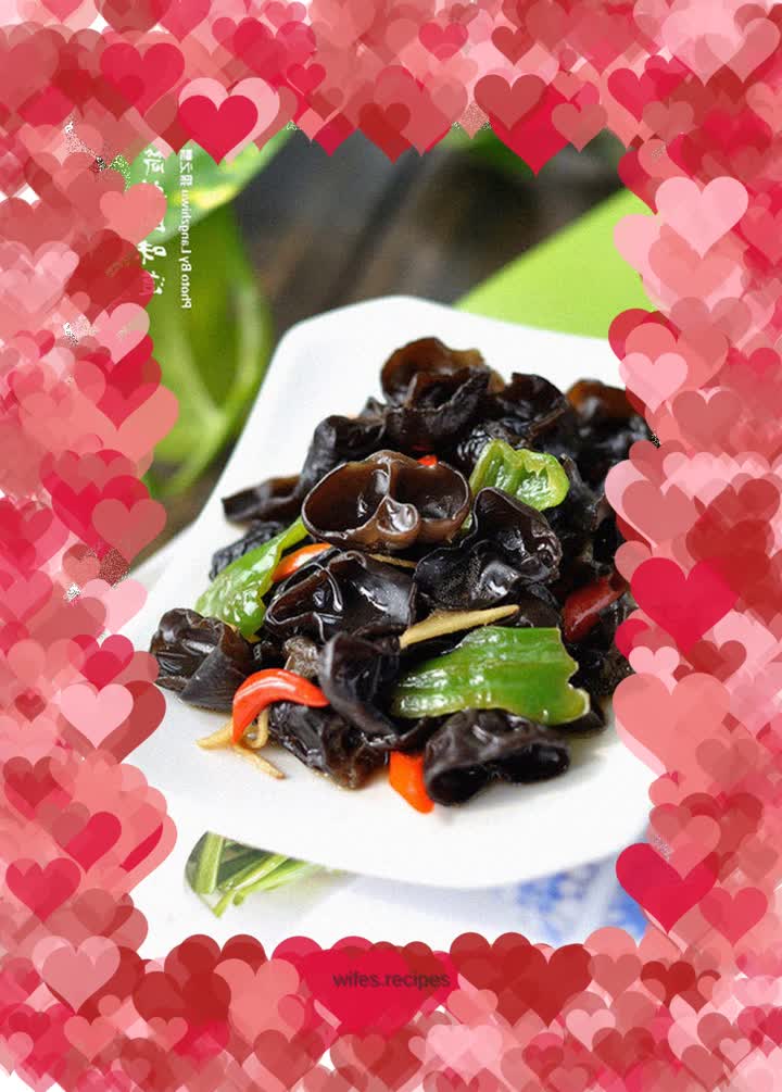 Spicy and sour black fungus