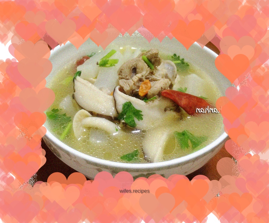 Radish pork ribs soup