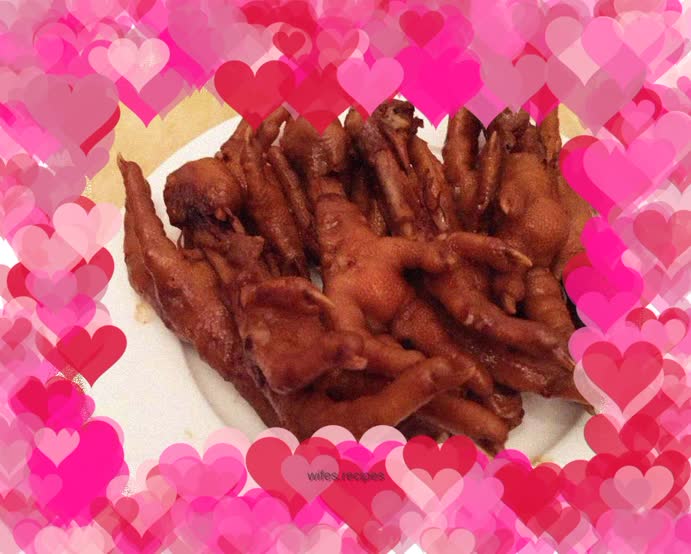 Braised chicken feet