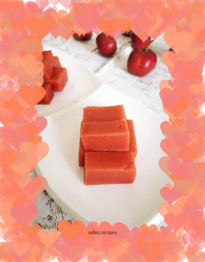 Homemade hawthorn cake without additives