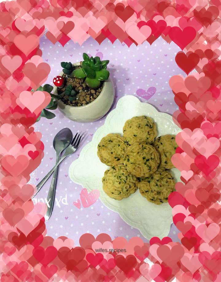 Green onion and peach cake