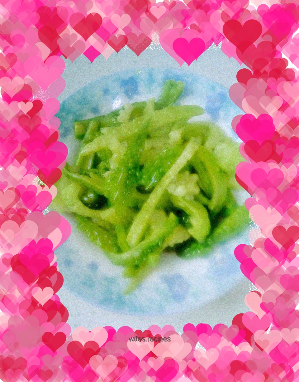 Stir-fried bitter melon