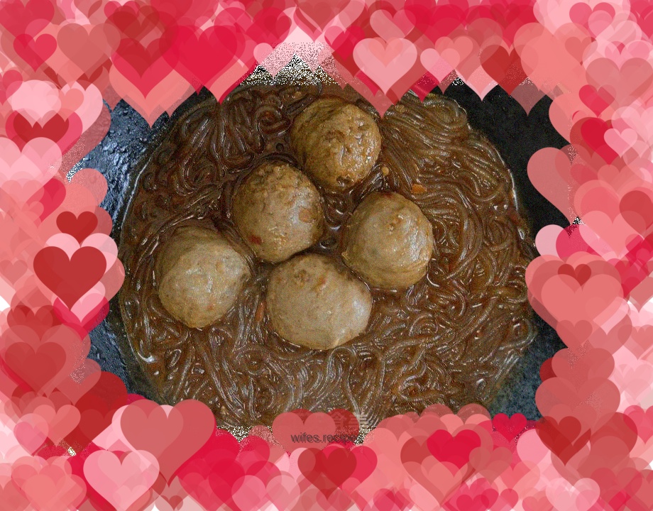Hot Pot Beef Ball Noodles