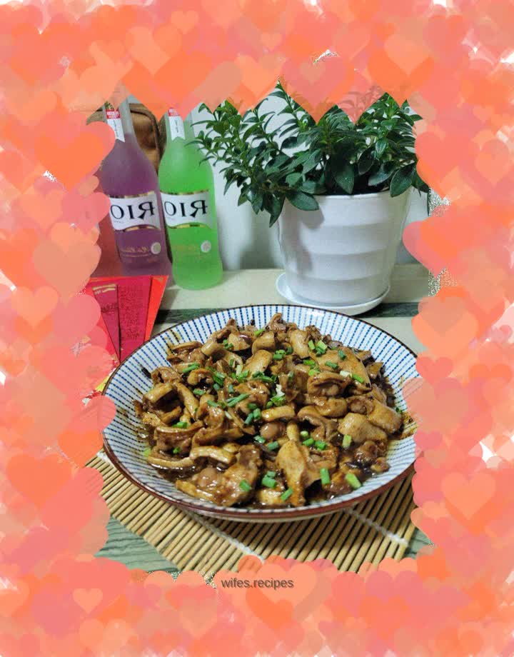 Stir-fried raw intestines with black bean sauce