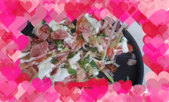 Delicious homemade asparagus elbow ham pizza