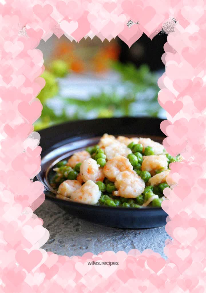 Stir-fried green beans and shrimps