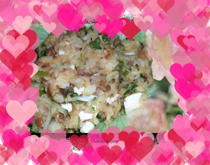 Vegetable wrapped rice------also known as rice dumplings