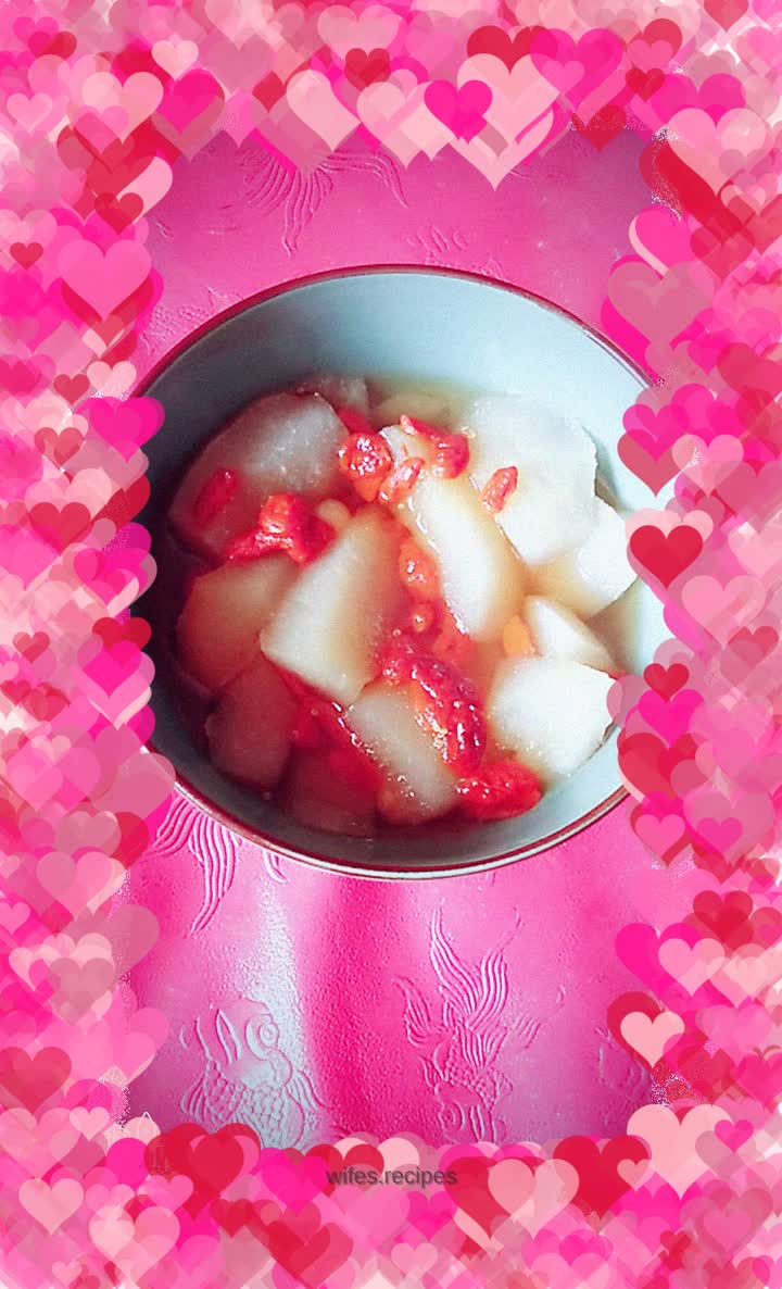 Wolfberry, Sichuan Scallop, Rock Sugar and Snow Pear