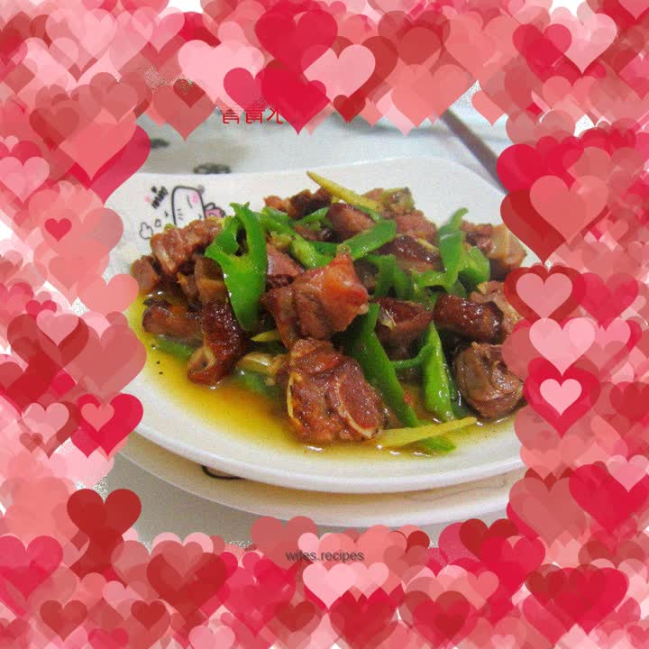 Green pepper cured chicken legs