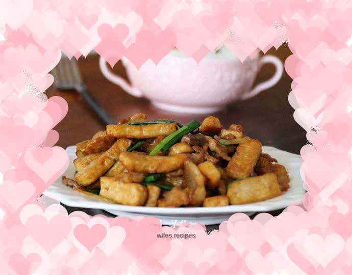 Braised pork with tofu cake