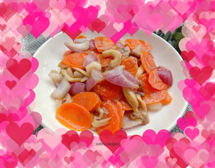 Stir-fried carrots with oyster mushrooms, onions