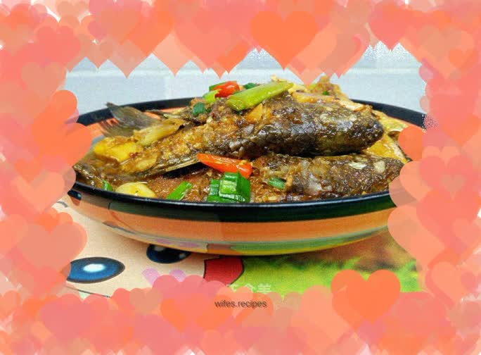 Braised crucian carp