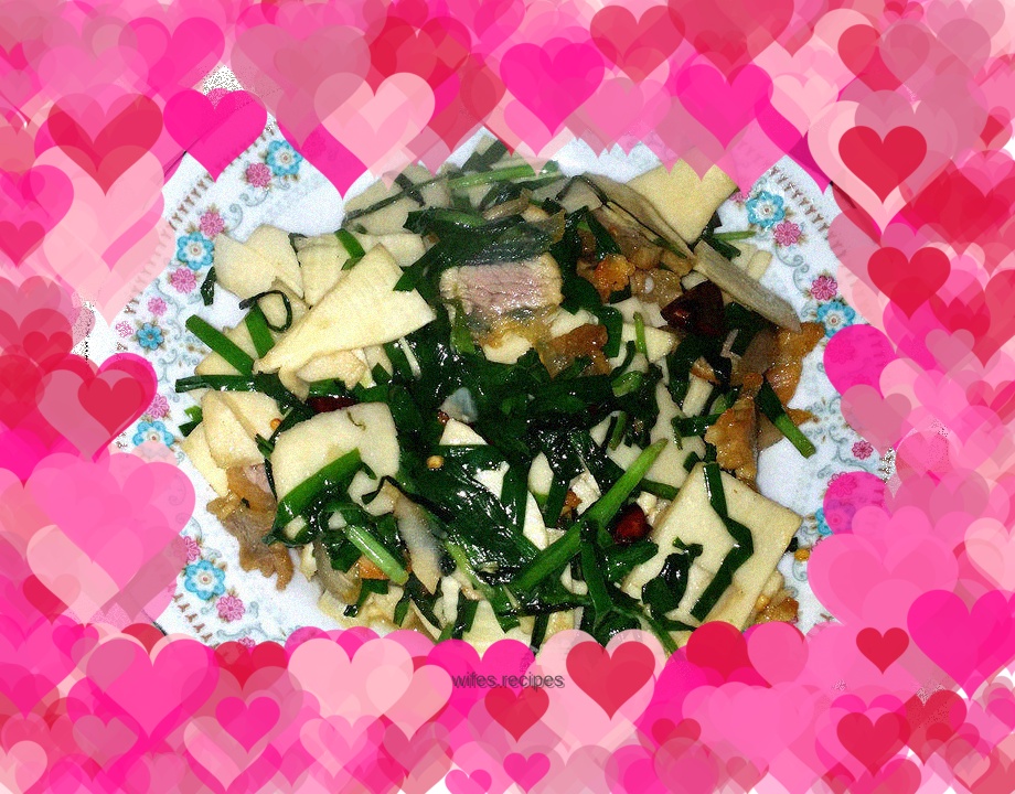 Stir-fried bacon with winter bamboo shoots