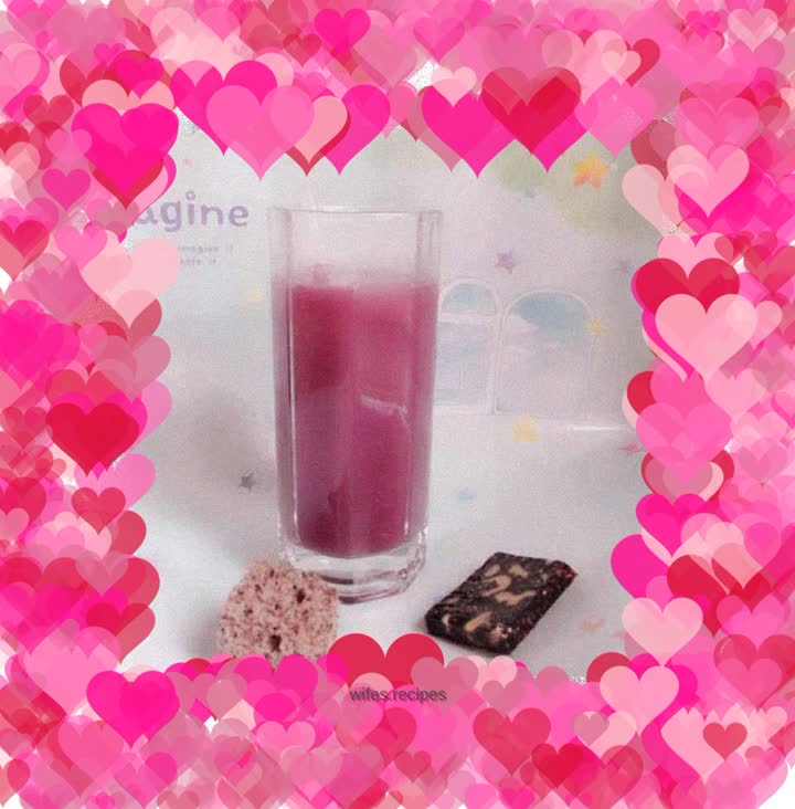 Tremella Fungus and Purple Sweet Potato Dew