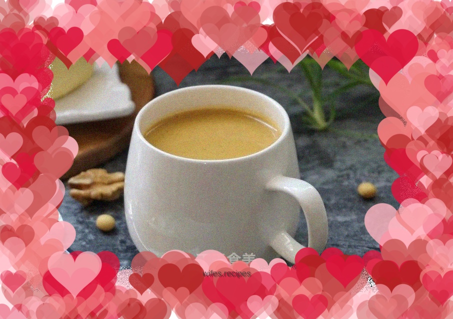 Walnut red date soy milk