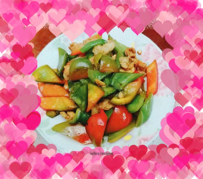 Fried pork slices with bell pepper