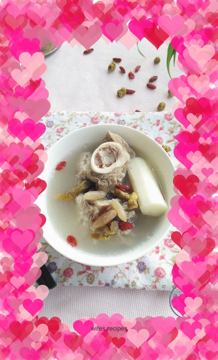 Dendrobium and Ophiopogon japonicum bone soup