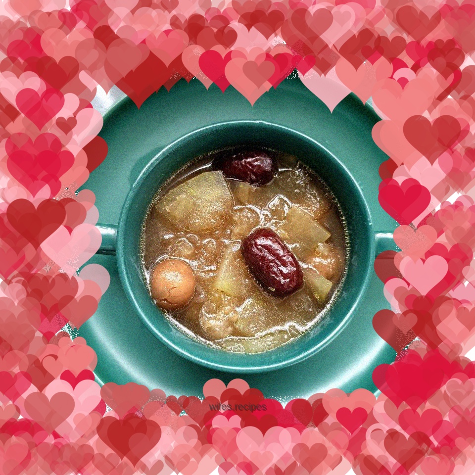 Pigeon and winter melon soup