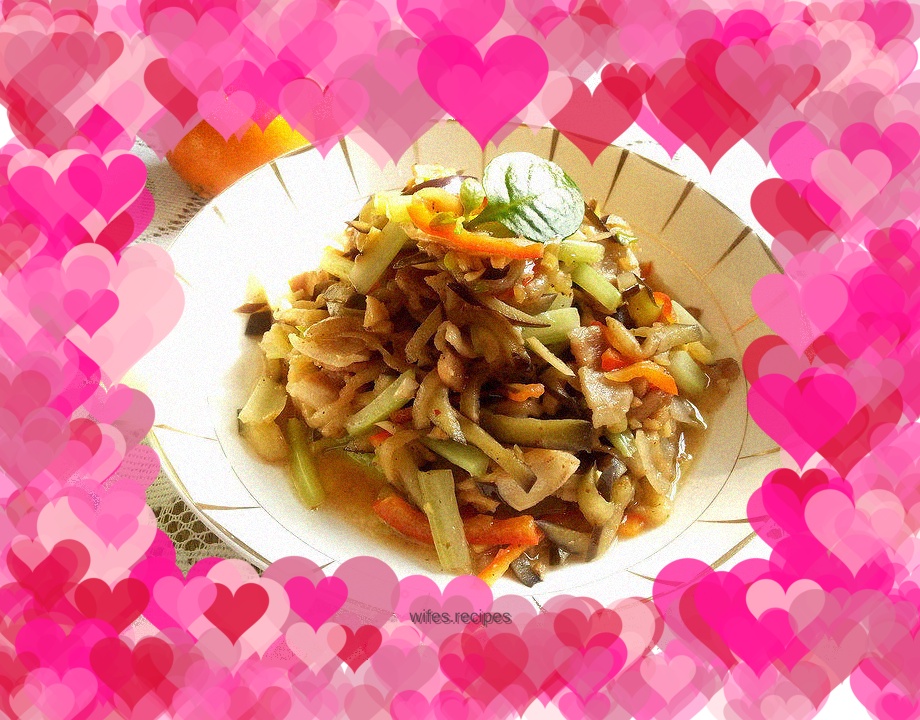 Fried Pork with Long Tomato