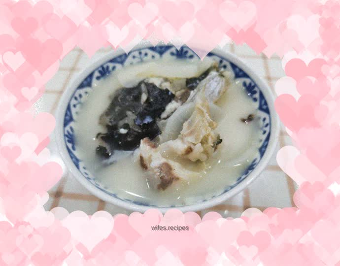 Fish head and radish soup