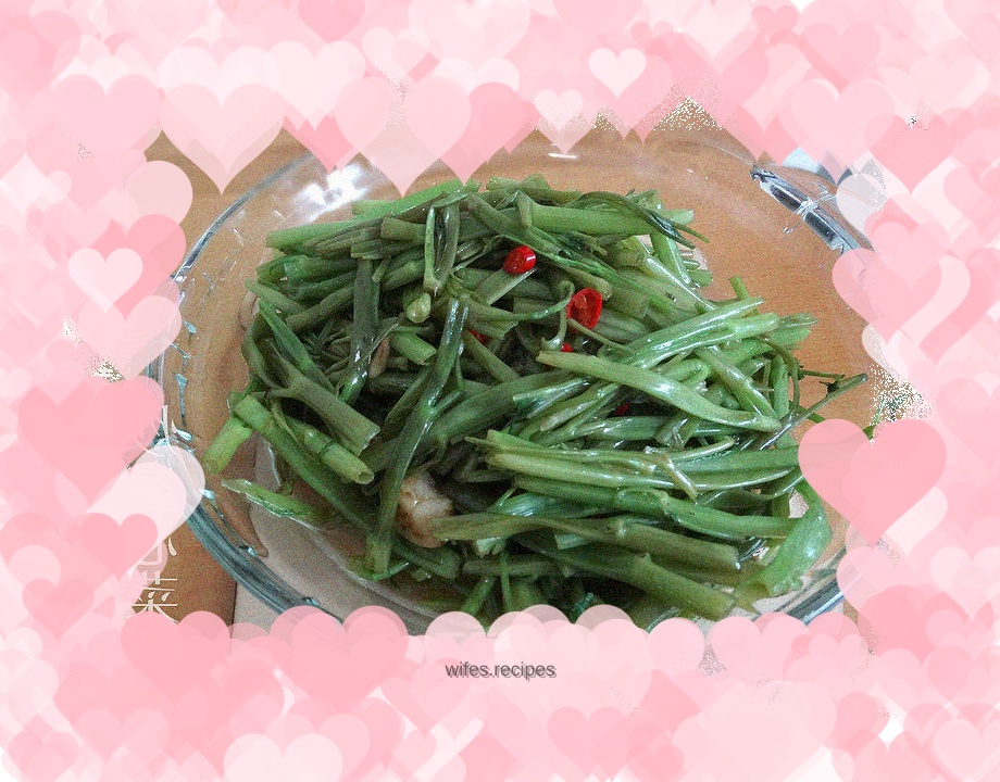Stir-fried water spinach