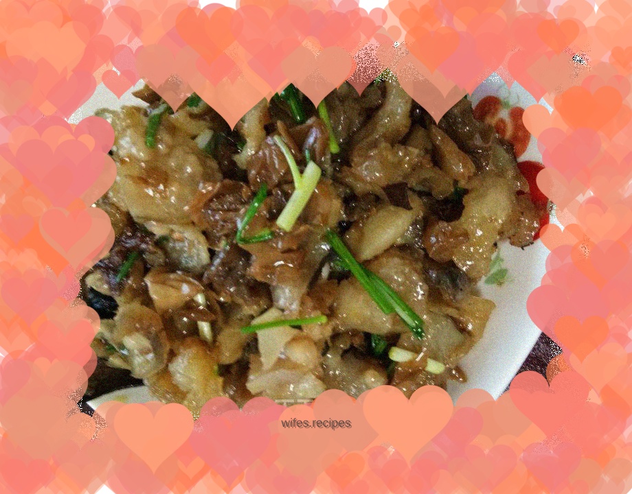 Stir-fried Beef Tendon with White Chili Pepper