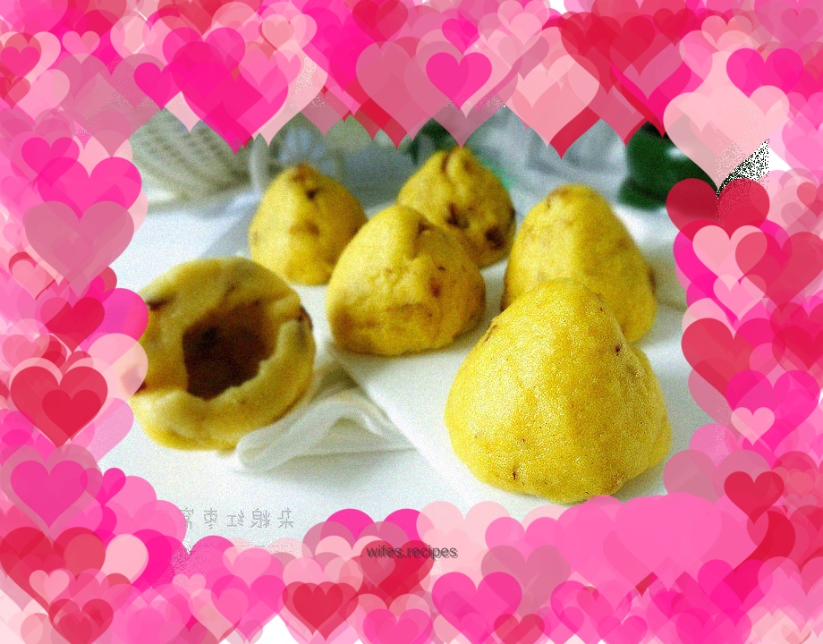 Multigrain and Red Date Wowotou