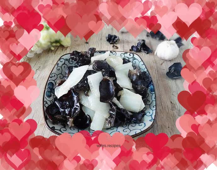 Stir-fried Chinese Cabbage Stems with Black Fungus