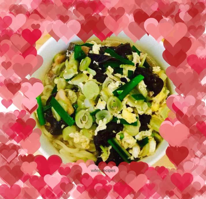 Kidney Bean and Potato Noodles Braised