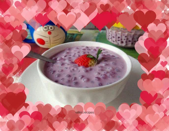 Purple sweet potato, coconut milk and sago