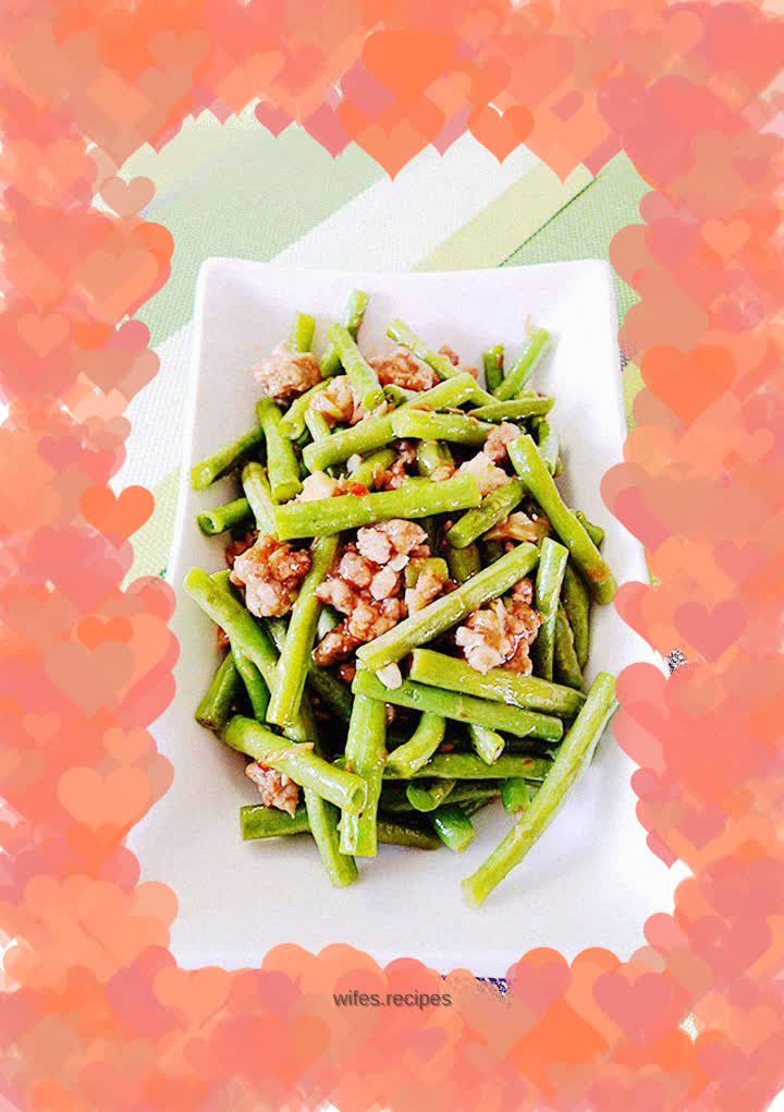 Stir-fried green beans with minced pork in XO sauce