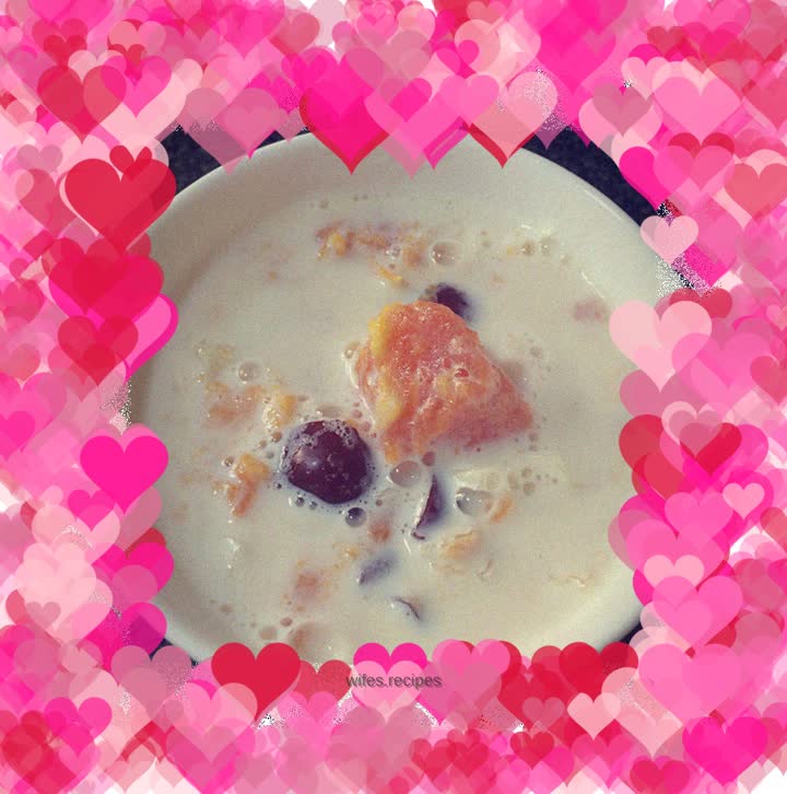 Papaya, Snow Fungus and Red Date Milk