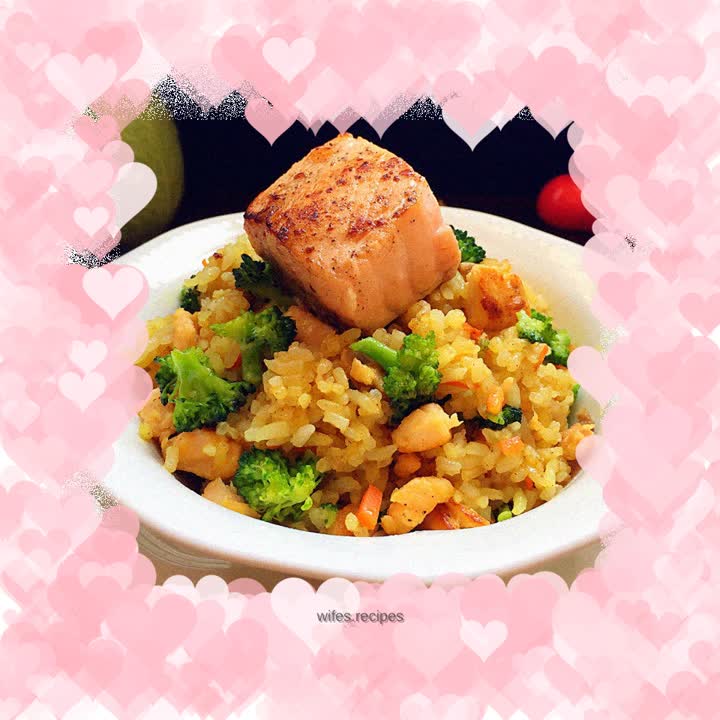 Salmon curry fried rice