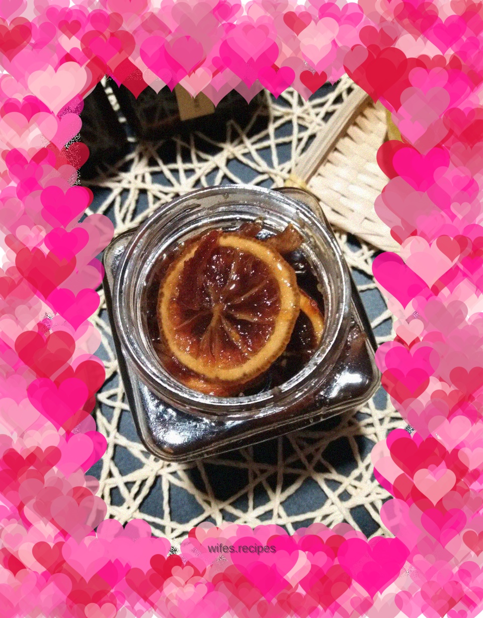 Lemon paste is popular among friends