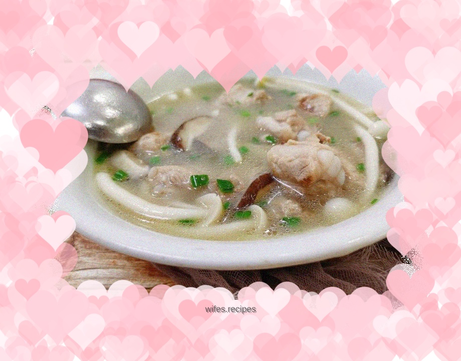Pork Ribs and Mushroom Soup