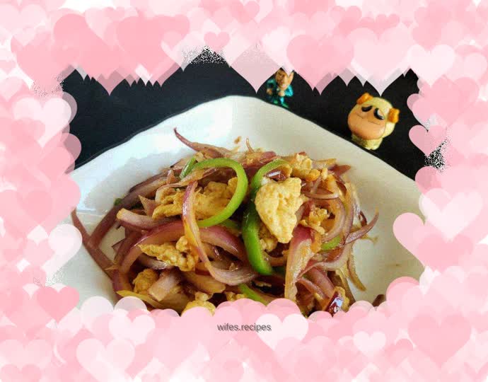 Fried Eggs and Onions with Green Peppers